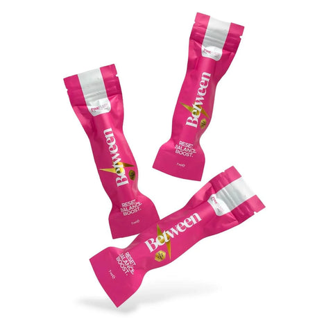 PINK FLASH – Between- Tratament hidratare sprancene si gene 7 ml